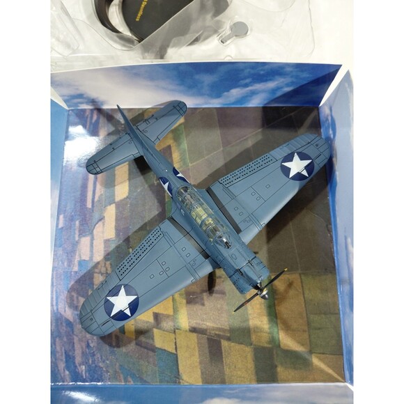 IXO Models Die Cast 1:72 Scale Douglas SBD-3 Dauntless Propeller Airplane - Picture 3 of 10